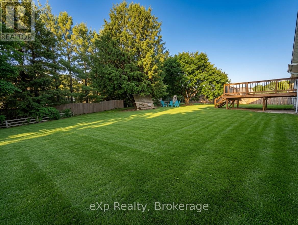 160 WESTFALL CRESCENT - 21
