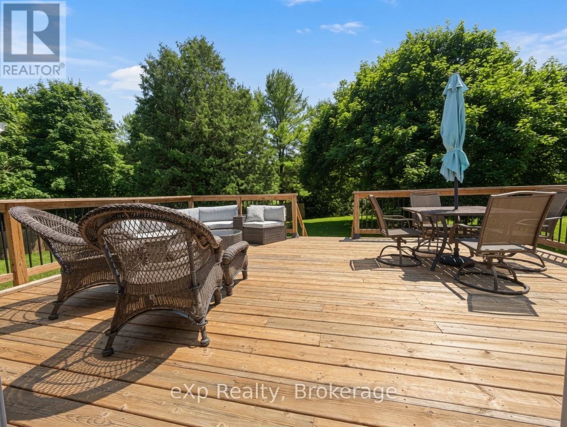 160 WESTFALL CRESCENT - 12