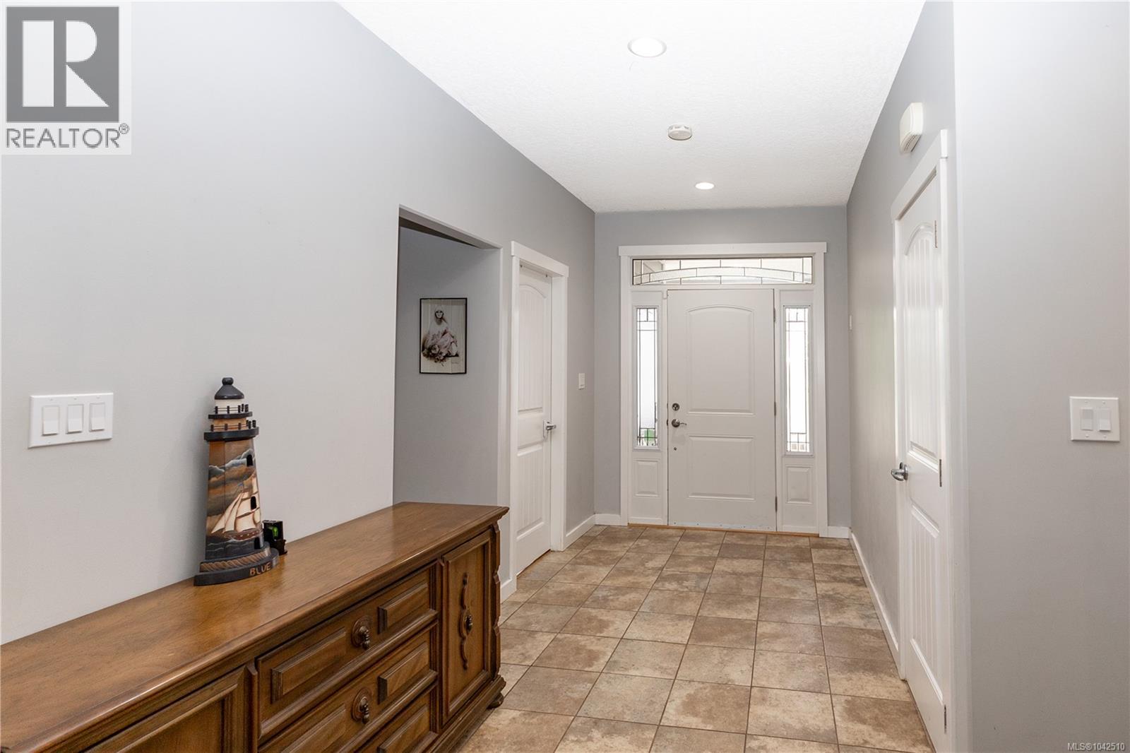 117 Strathcona Way - 7