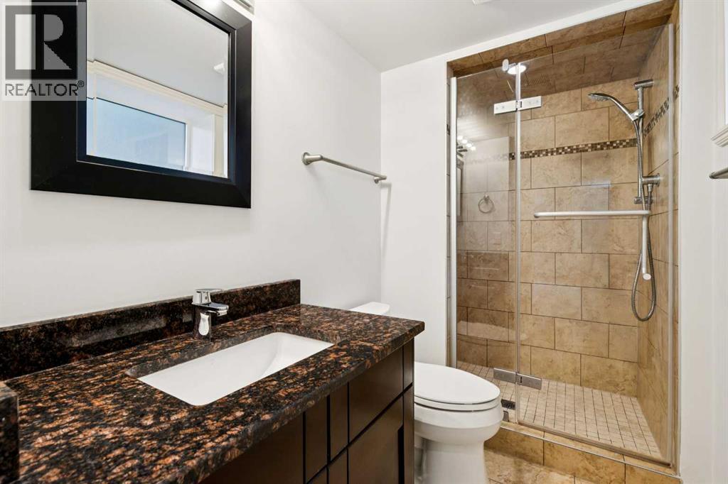 2136 26 Avenue SW - 28