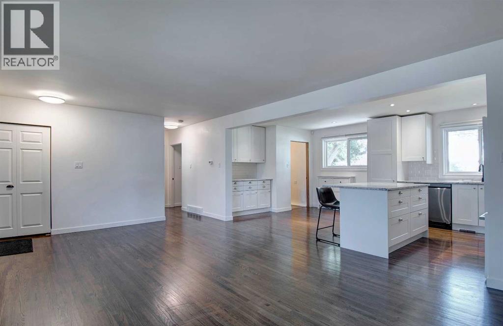 4319 Greenview Drive NE - 12