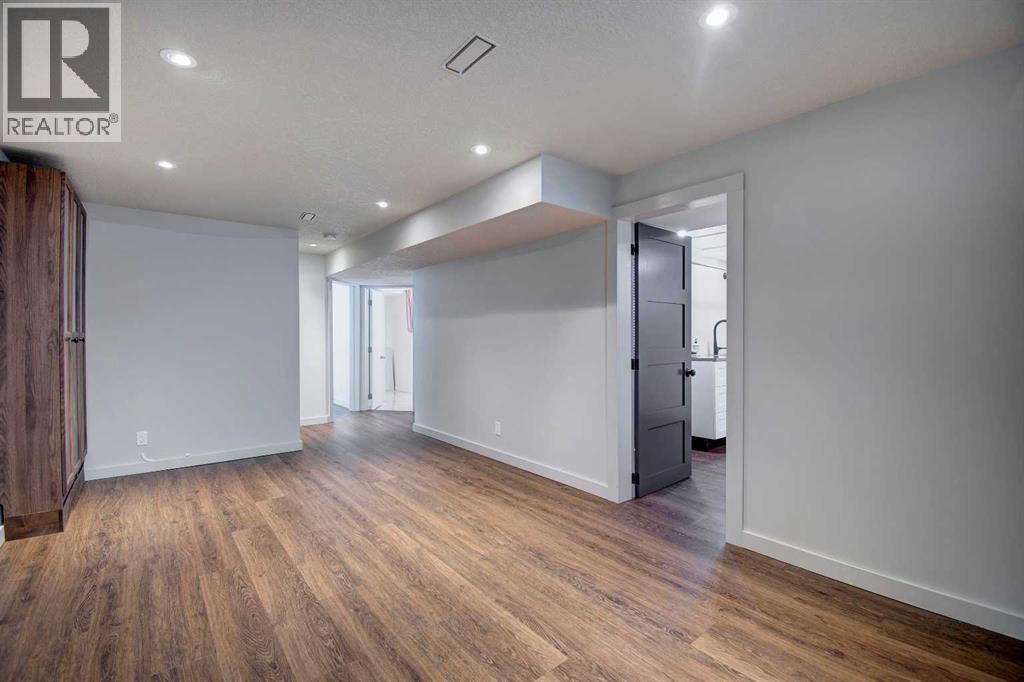 4319 Greenview Drive NE - 18