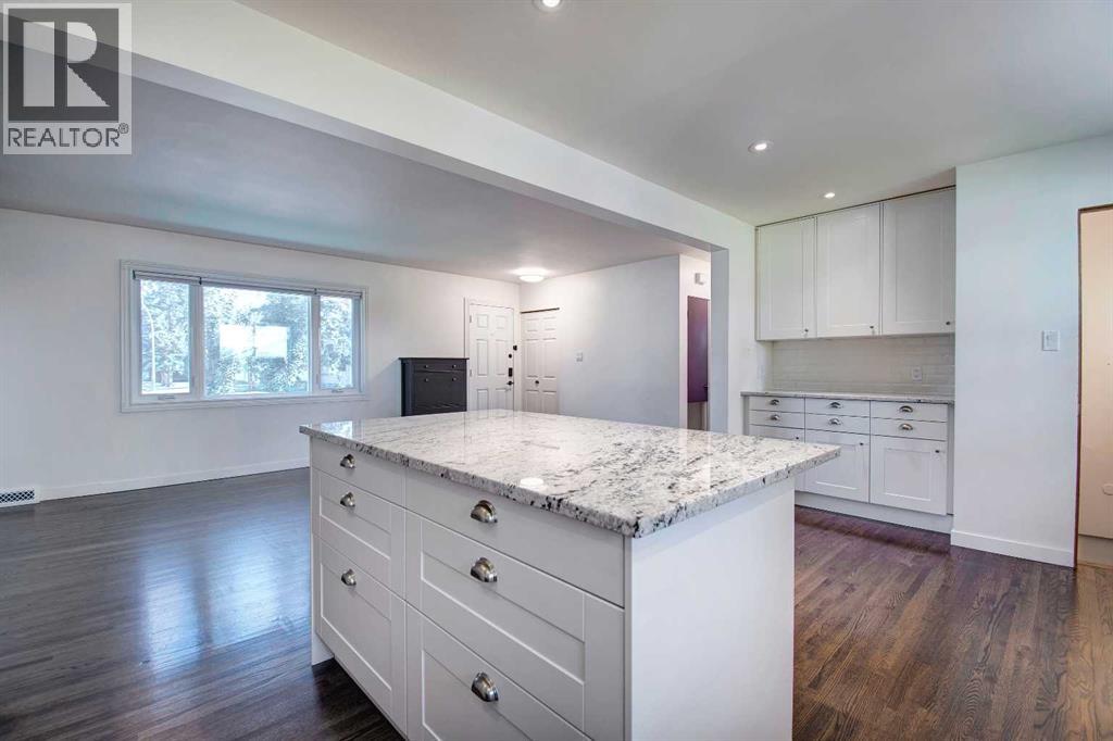 4319 Greenview Drive NE - 6
