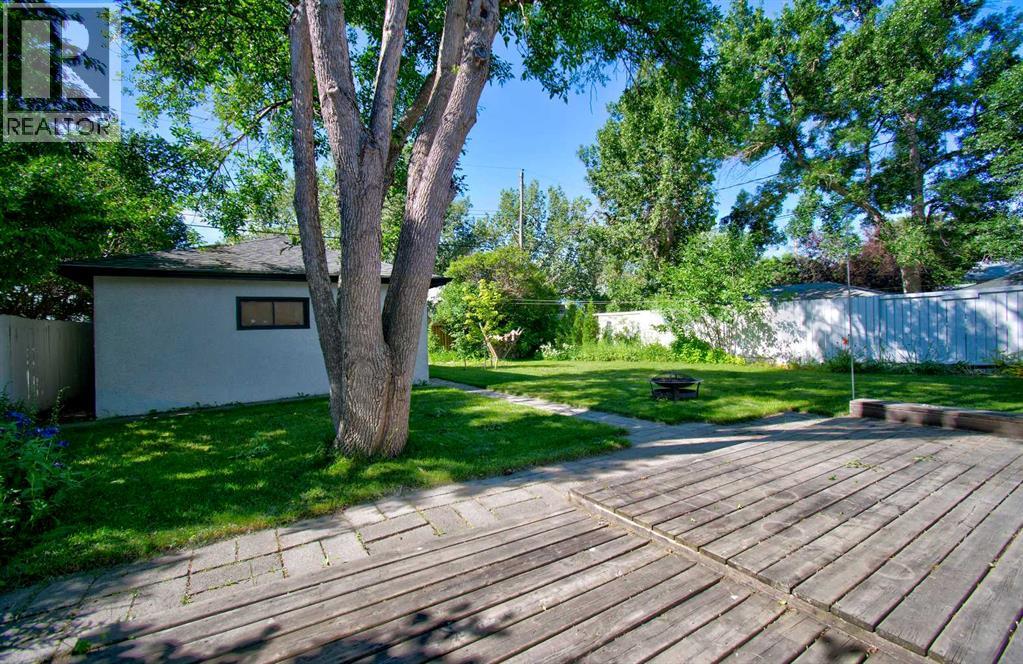 4319 Greenview Drive NE - 25
