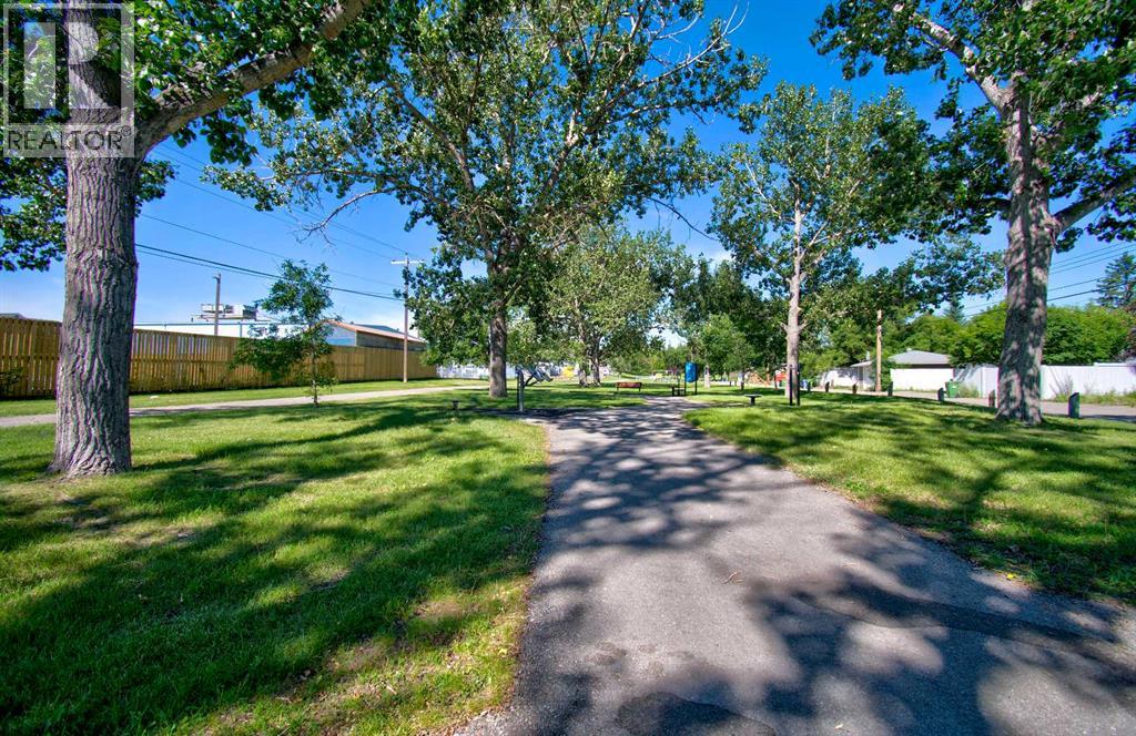 4319 Greenview Drive NE - 31