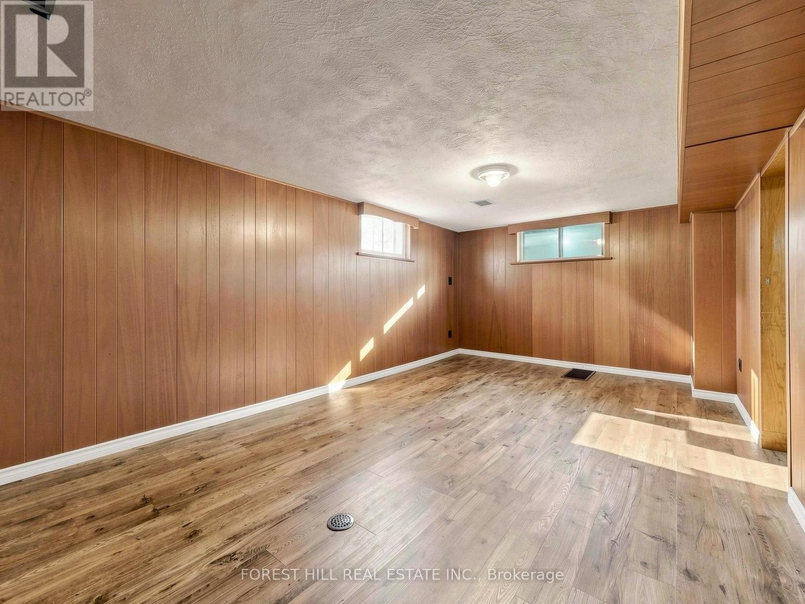 25 CARTWRIGHT AVENUE - 24