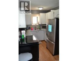 309 1st Avenue W, Kindersley, SK S0L1S0 Photo 13