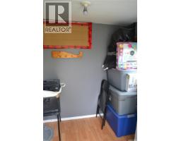 309 1st Avenue W, Kindersley, SK S0L1S0 Photo 20