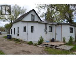 309 1st Avenue W, Kindersley, SK S0L1S0 Photo 23
