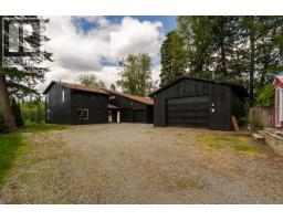 Photo 34 of 40, 9875 LAKESHORE DRIVE · Prince George, BC