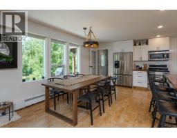 Photo 11 of 40, 9875 LAKESHORE DRIVE · Prince George, BC