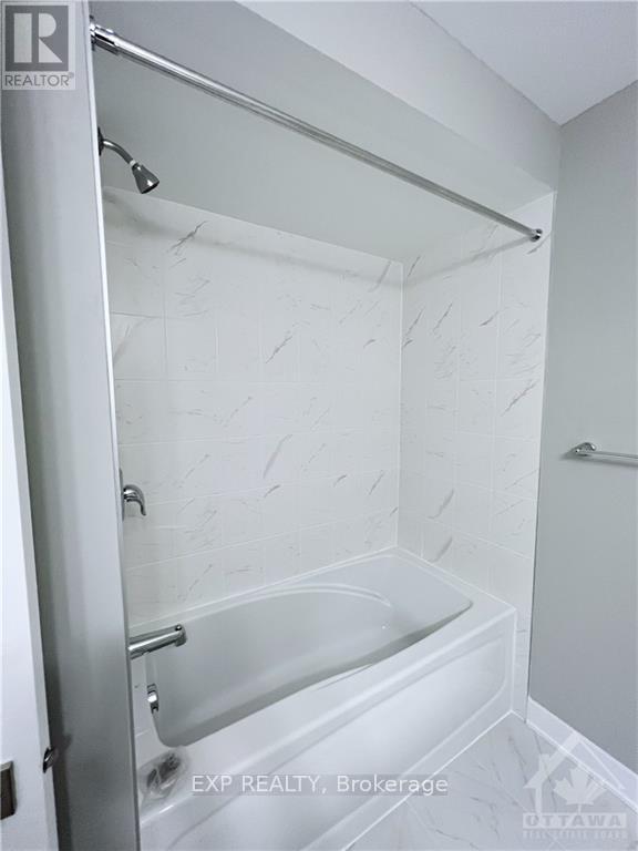 3 Bed, 3 Bath House for Rent in Ottawa – 2180 WINSOME TERRACE, Ottawa – MLS# X13564486 - Image 16