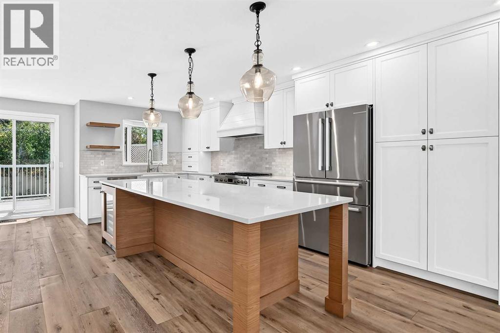 123 Wood Valley Drive SW, Woodbine, Calgary photo 4