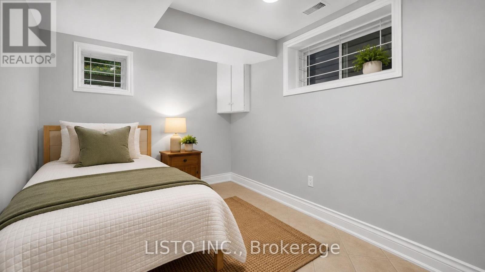 20 TILBURY DRIVE - 24