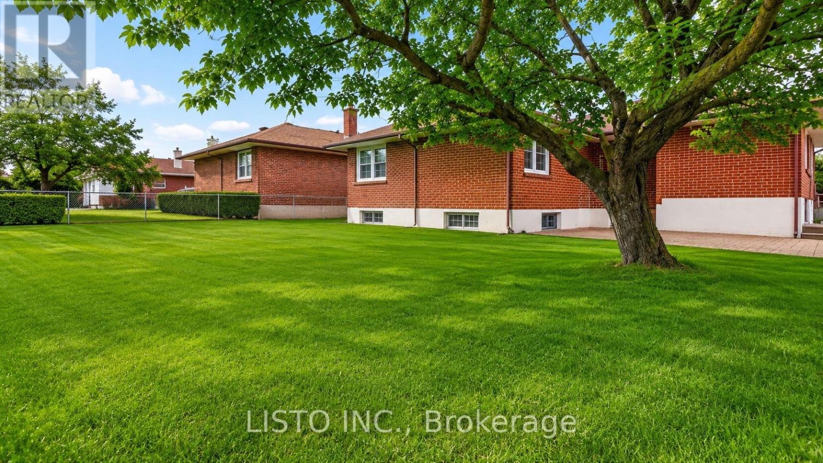 20 TILBURY DRIVE - 31