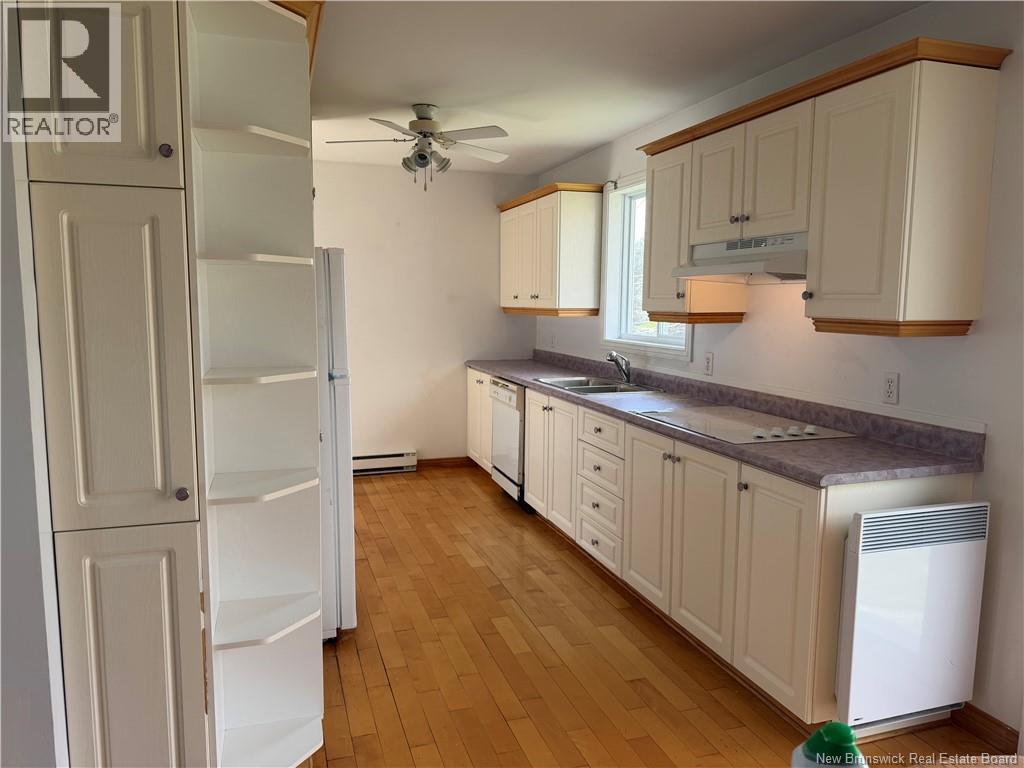 18 Jeux De LAcadie Street - 10
