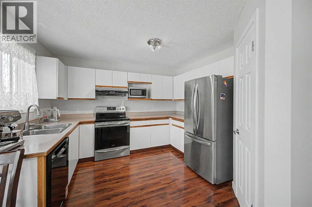 77 Citadel Gardens NW - 12