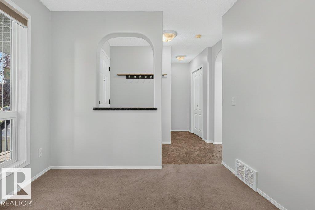 438 GIBB WD NW - 9