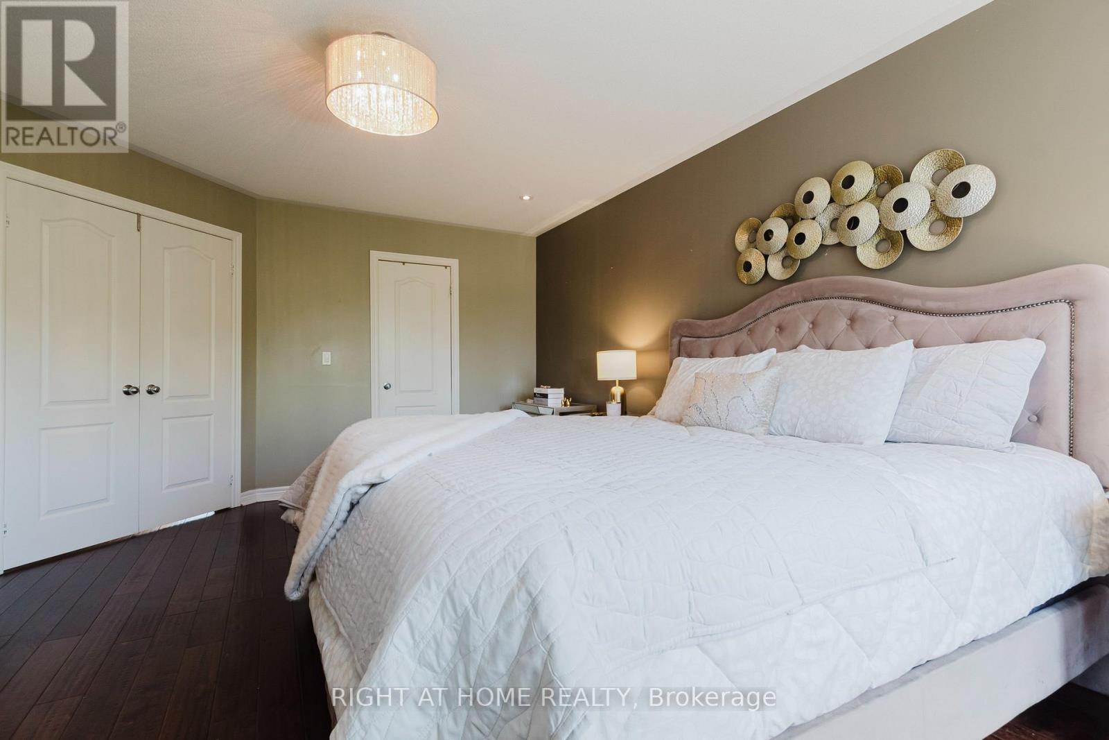 5294 ROADSIDE WAY - 33