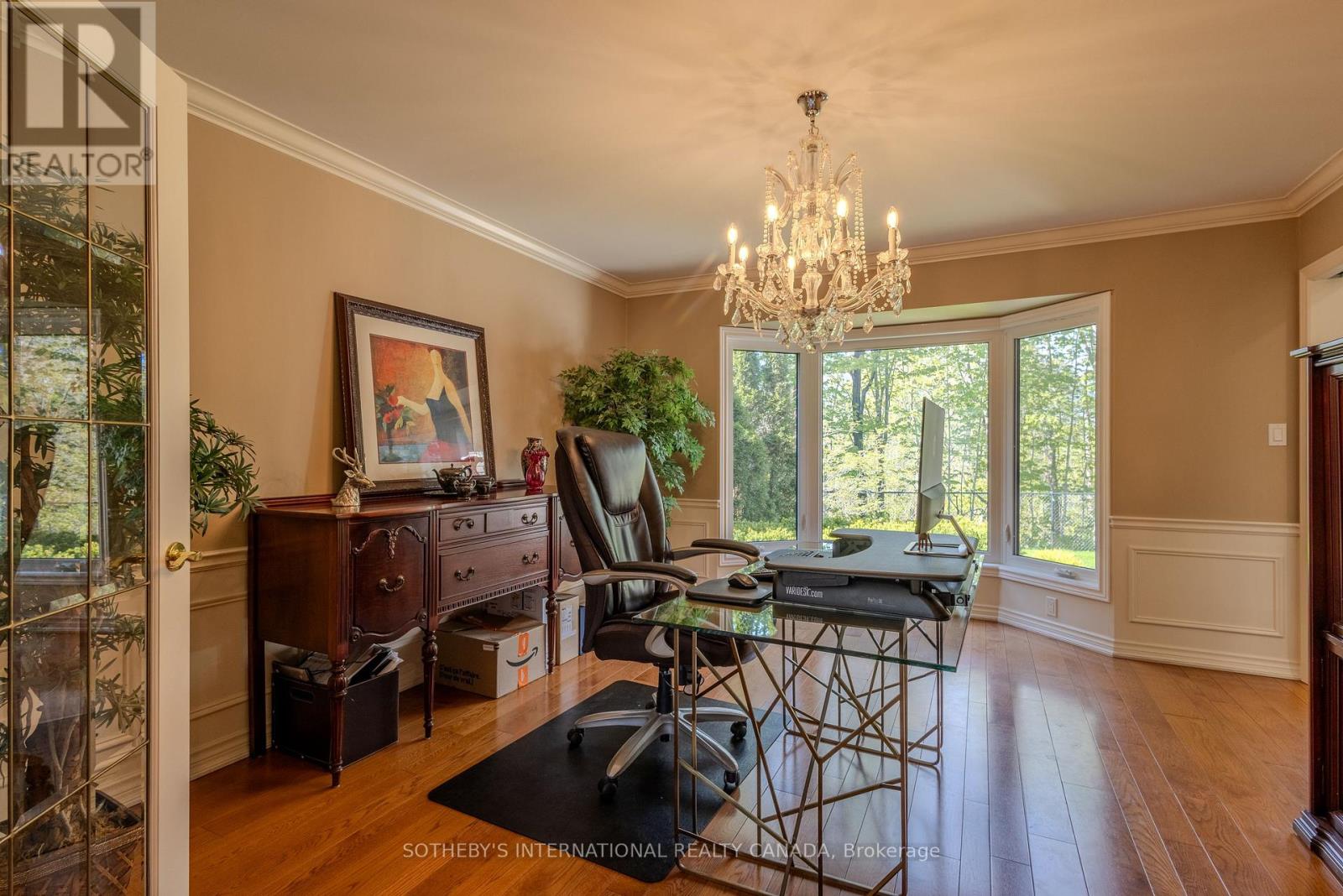 23 FRANCIS CREEK BOULEVARD - 16