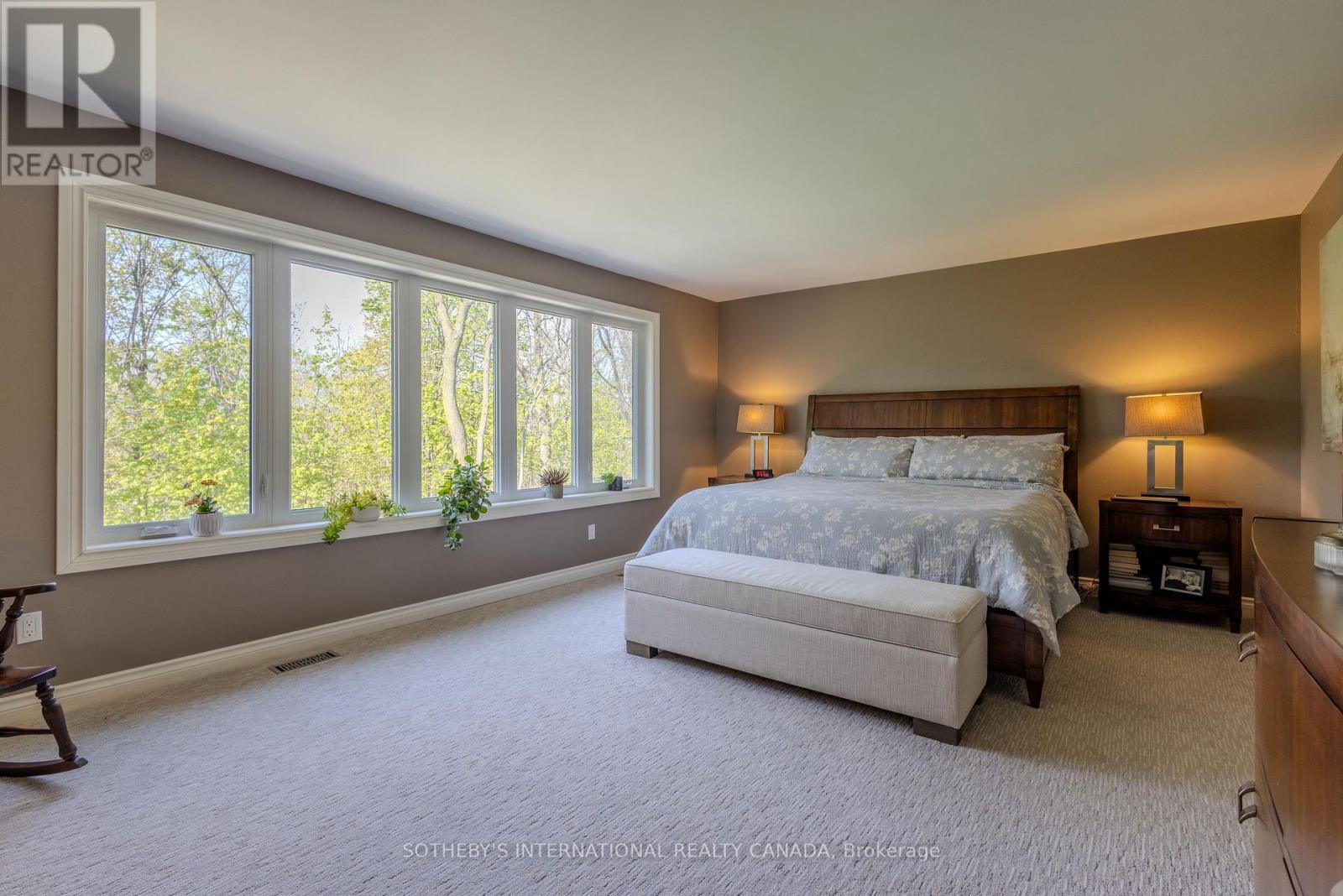 23 FRANCIS CREEK BOULEVARD - 21