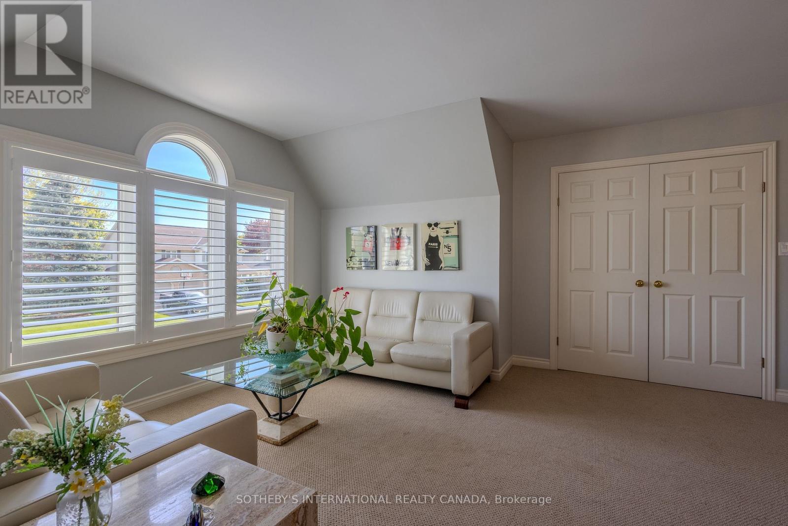 23 FRANCIS CREEK BOULEVARD - 28