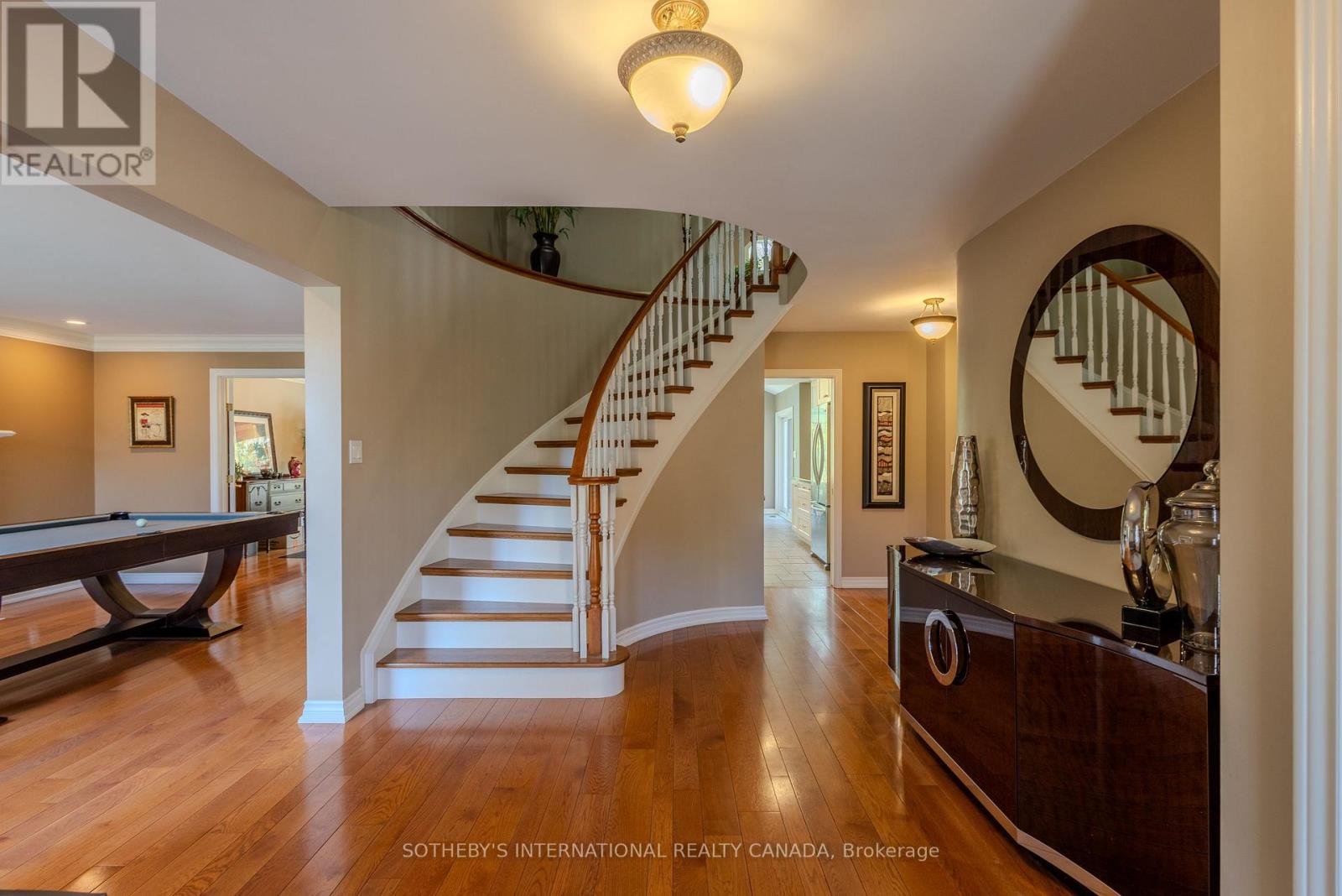 23 FRANCIS CREEK BOULEVARD - 4
