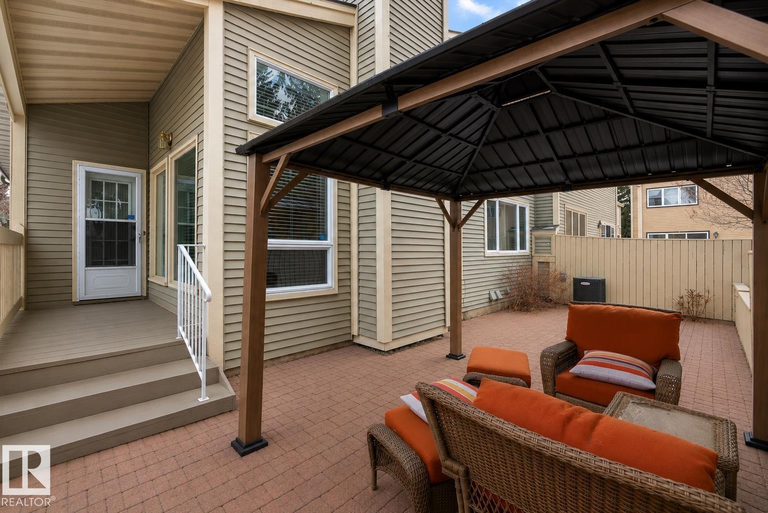 1027 109 ST NW - 56