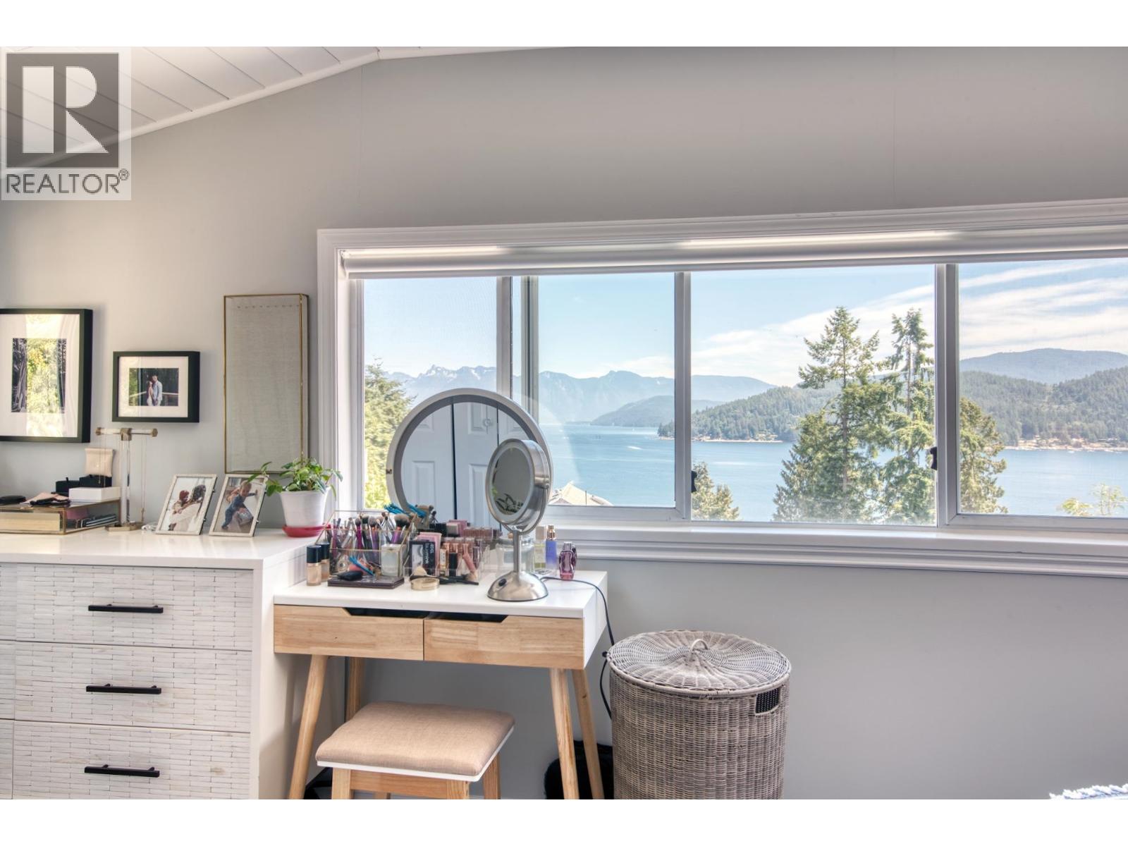 798 FISHER ROAD, Gibsons