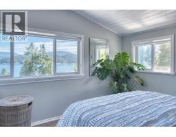 798 Fisher Road, Gibsons, BC V0N1V1 Photo 18