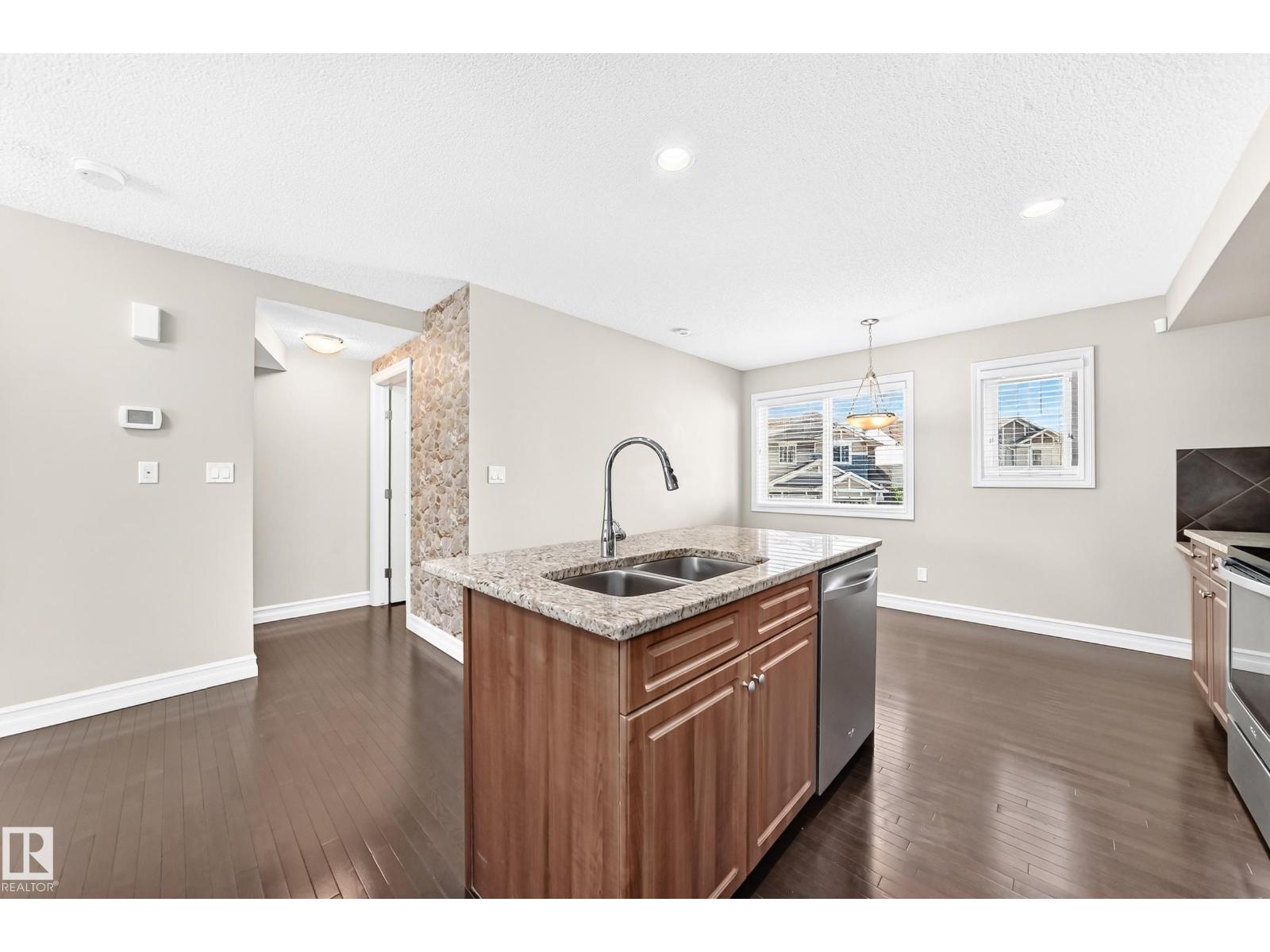 5321 3 AV SW - 9