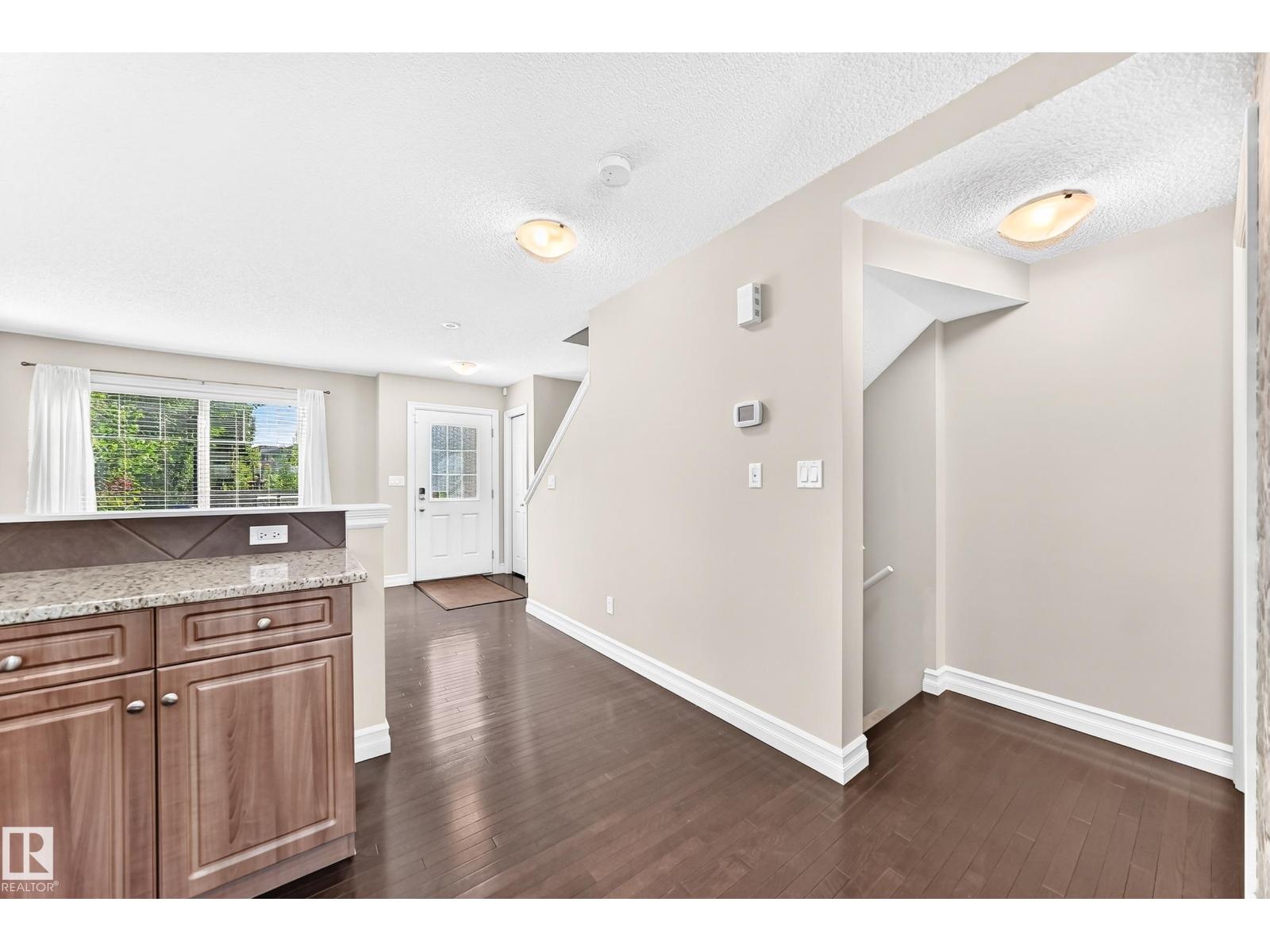 5321 3 AV SW - 10
