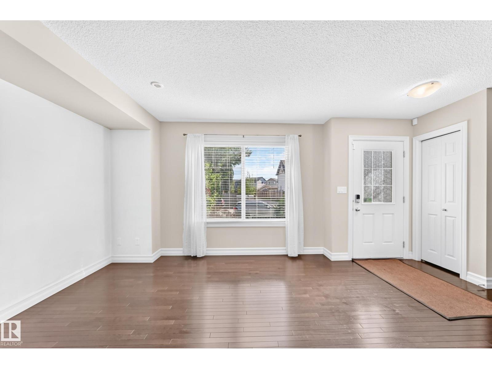 5321 3 AV SW - 16