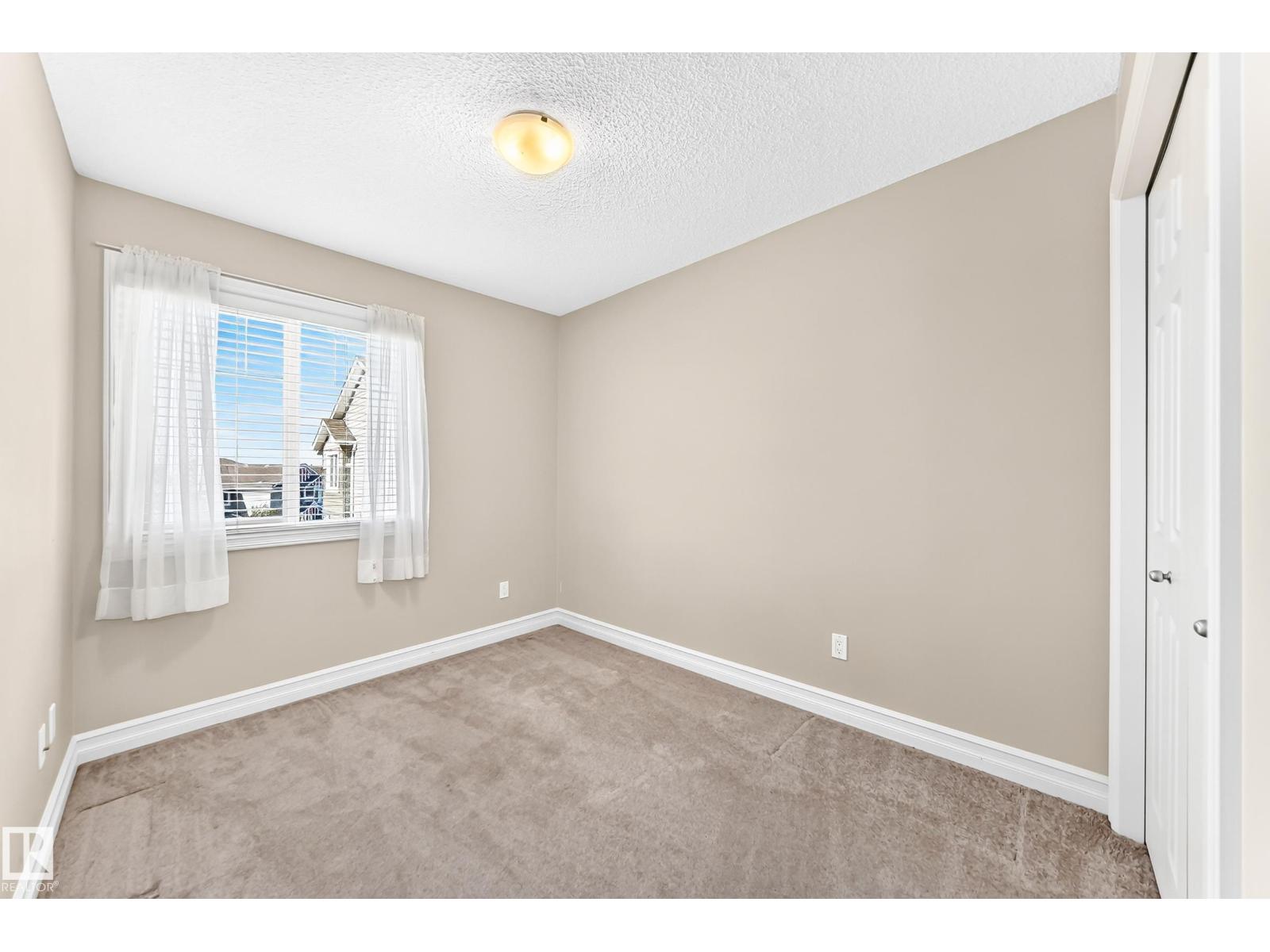 5321 3 AV SW - 34