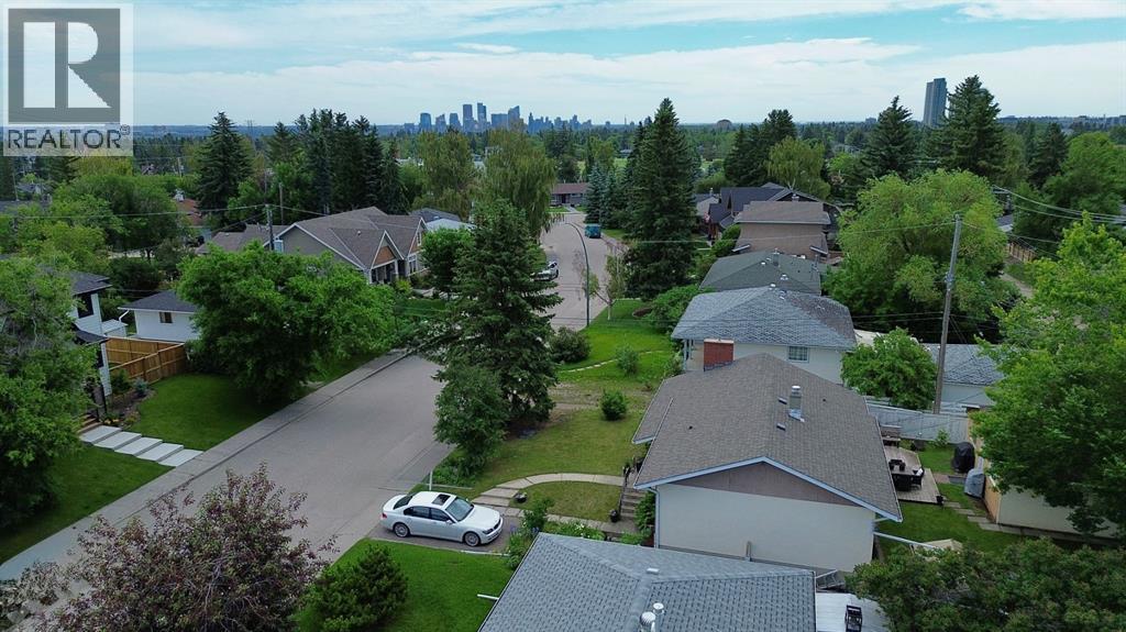 4803 5 Avenue SW - 4