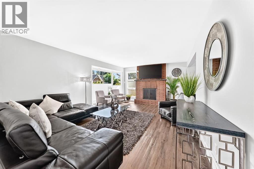 4803 5 Avenue SW - 7