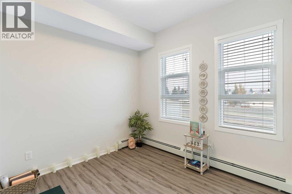 #402 300 Harvest Hills Place NE - 15