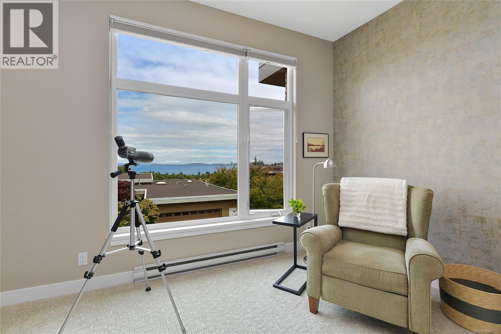 763 Sayward Hill Terr - 28