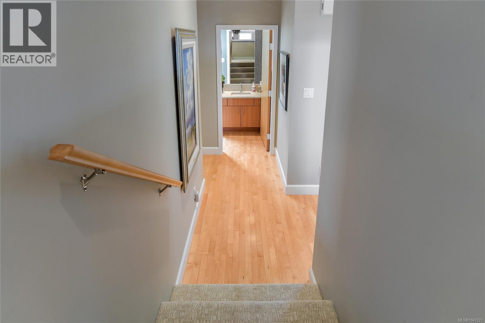 763 Sayward Hill Terr - 36