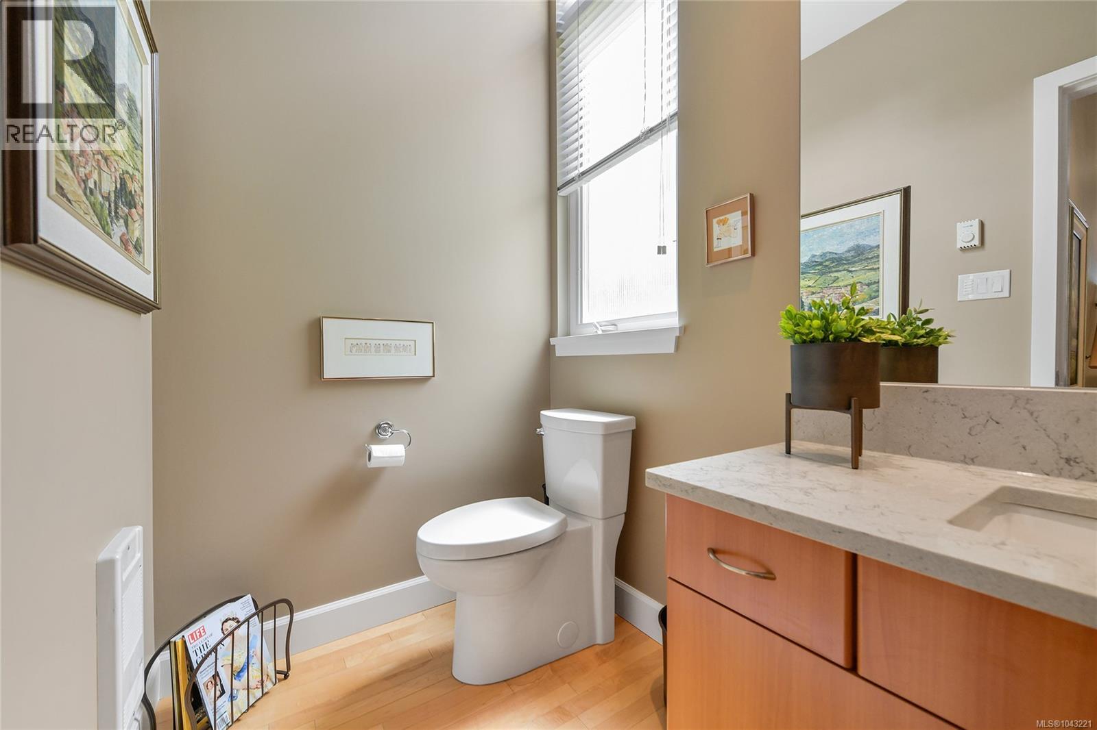 763 Sayward Hill Terr - 37