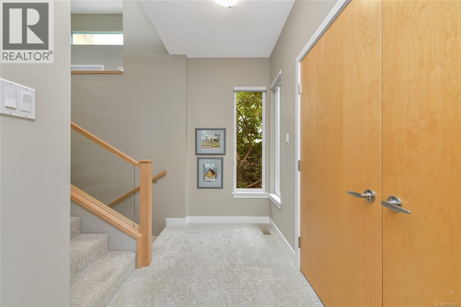763 Sayward Hill Terr - 43