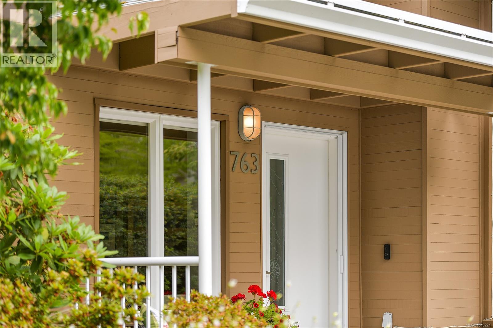 763 Sayward Hill Terr - 57