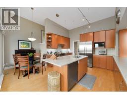 763 Sayward Hill Terr, Saanich, BC V8Y3K1 Photo 50