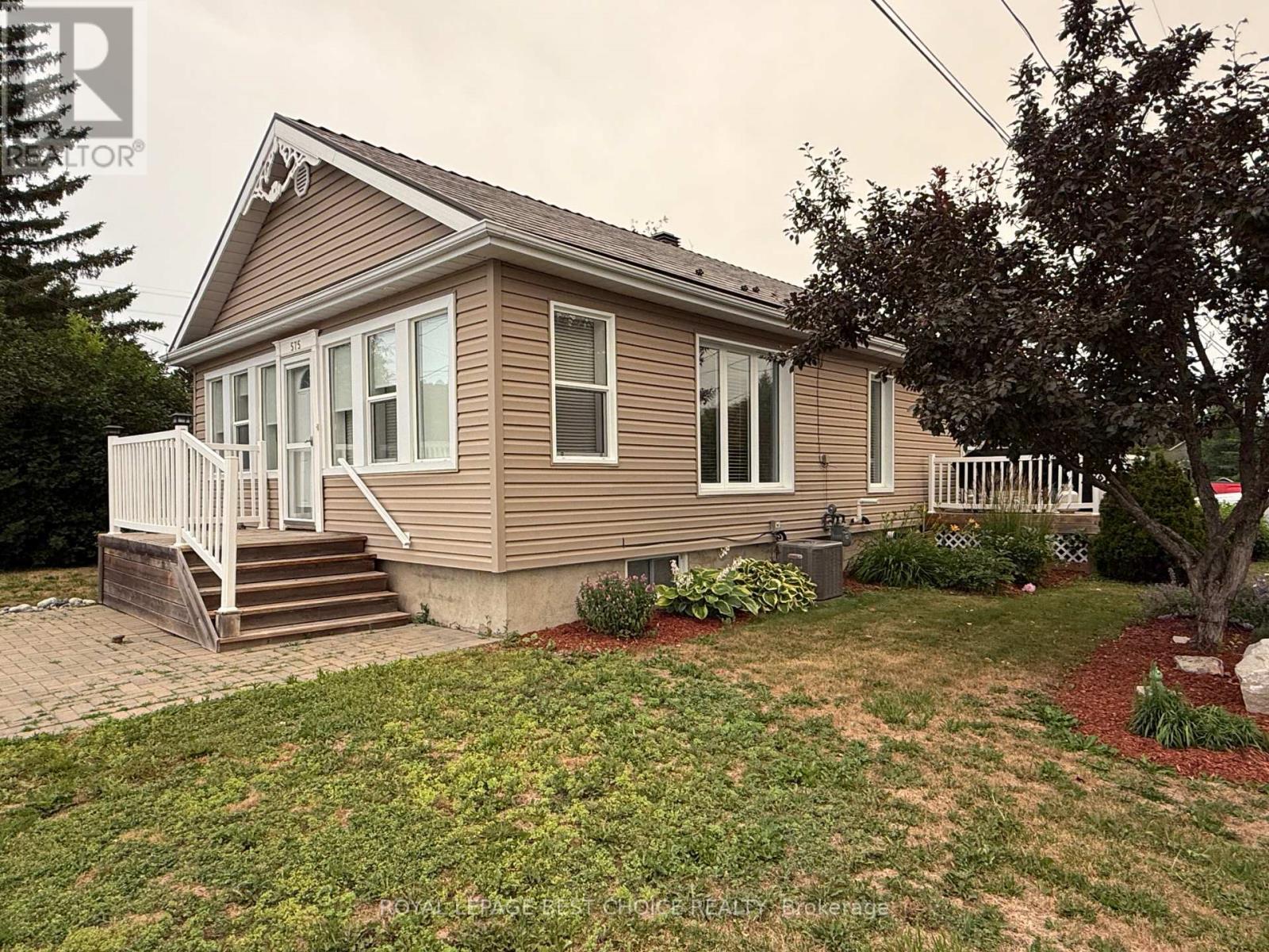 575 BROWNING STREET - 2