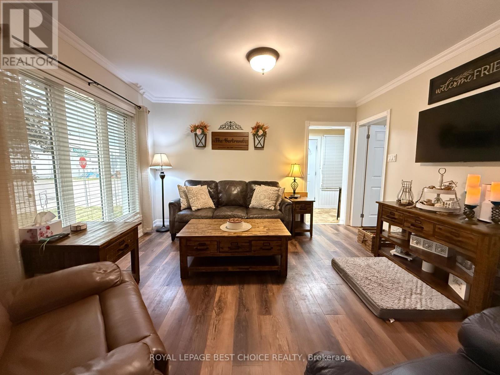 575 BROWNING STREET - 22