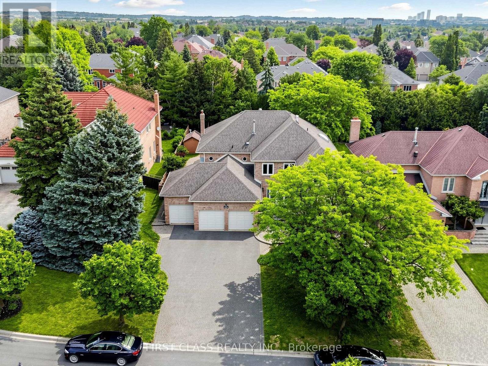Photo of 9 WESTPOINT COURT