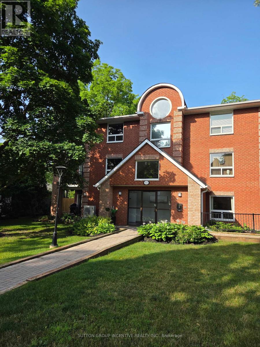 #204 166 OWEN STREET - 14