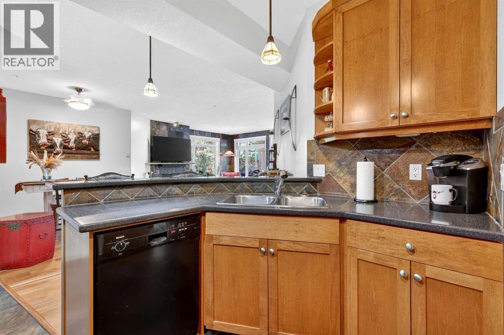 #1104 24 Hemlock Crescent SW - 15