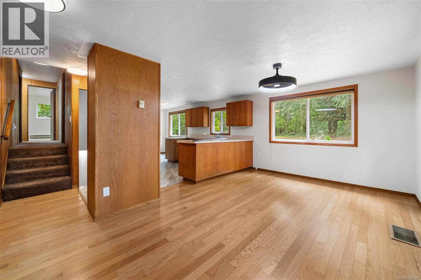 6025 Castley Rd - 11