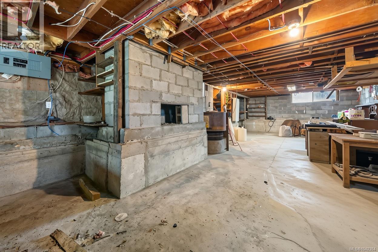 6025 Castley Rd - 33